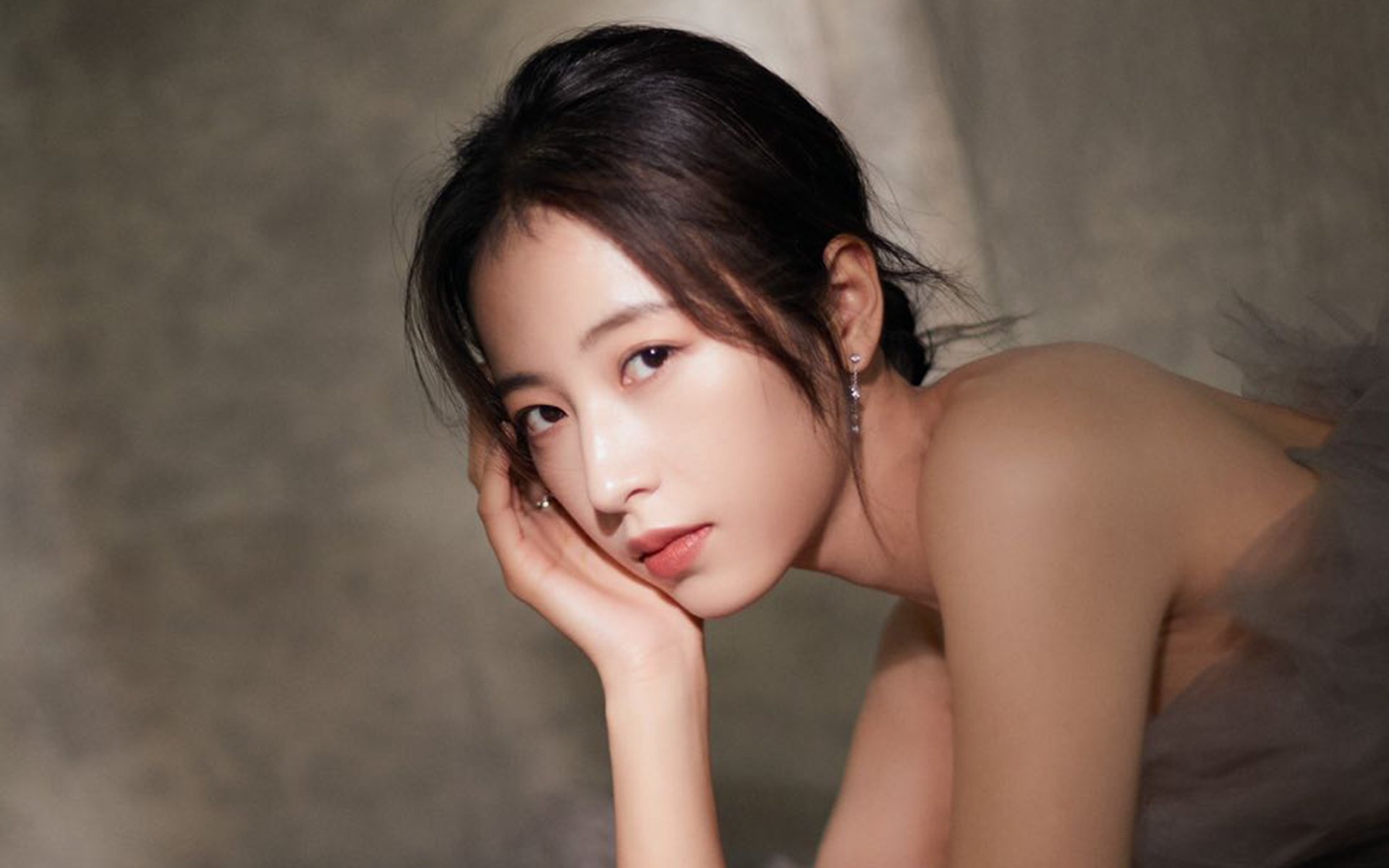 JIUYOU GAMING-国家队全新战术体系亮相以速度和压迫为主要核心，国家队02のエロ