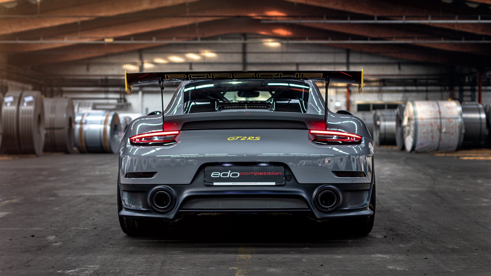 新兴足球国家崭露头角，助推全球足球多极发展，足球新星